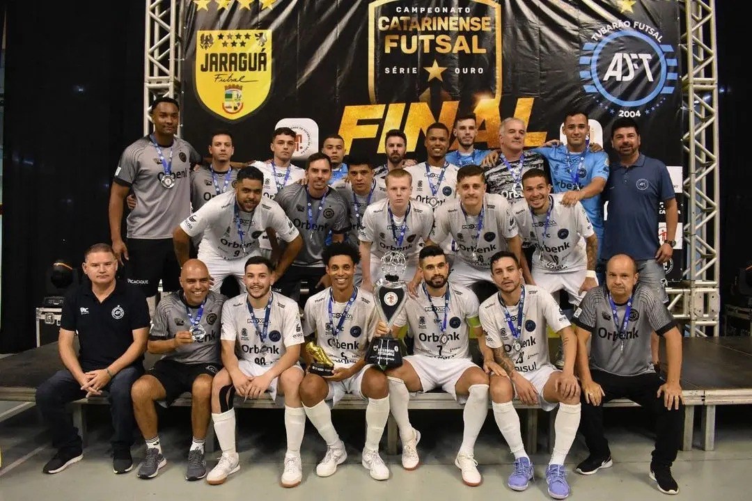 Tubarão Futsal é derrotado pelo Jaraguá e fica o vice do Estadual