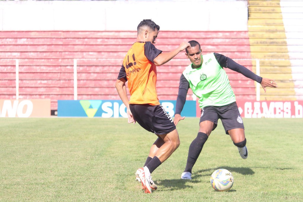 Hercílio Luz x Joinville histórico escalações pendurados arbitragem